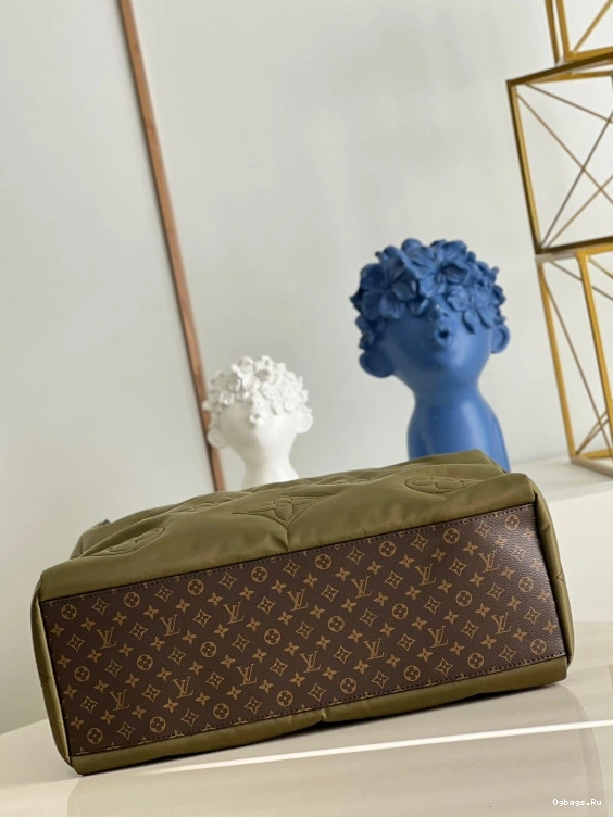 LOUIS GM ONTHEGO VUITTON 0407